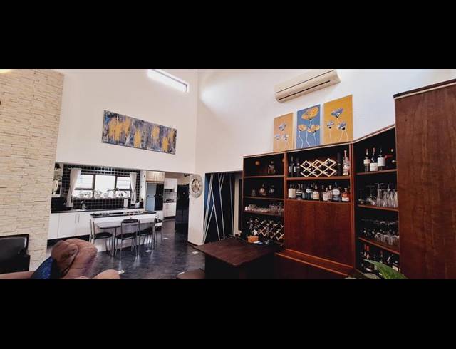 3 BEDROOM HOUSE FOR SALE IN MIDFIELD ESTATE